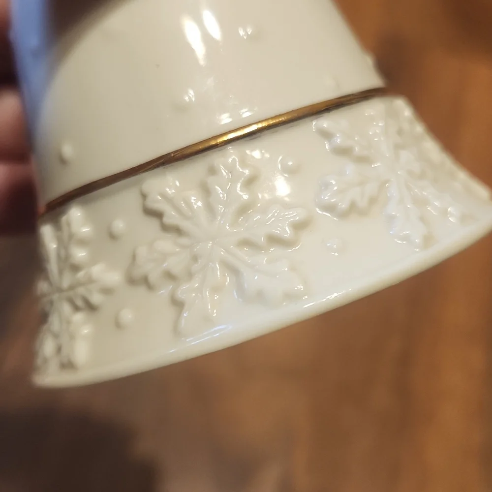 Lenox shine snow